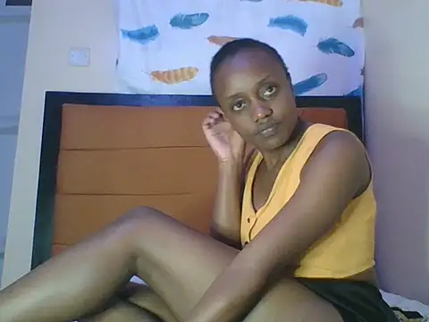 Ellaa_doll webcam