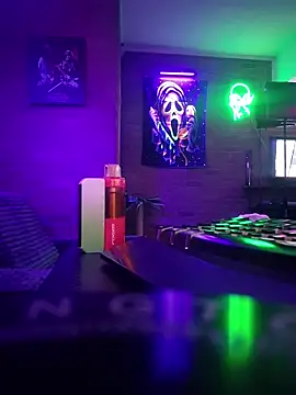 chronic_vibez live cam on StripChat