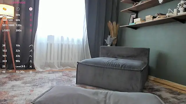 DelorisDetrich live cam on StripChat