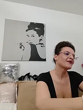 RebeccaNoble webcam