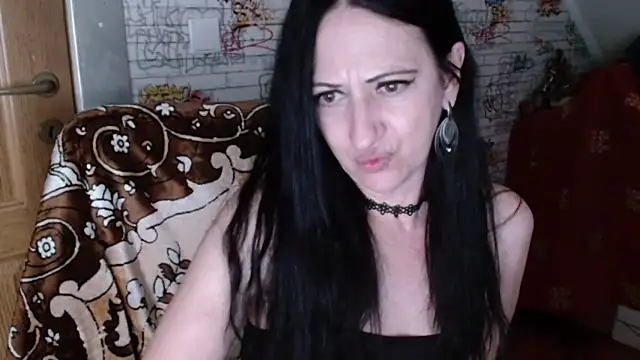 DebraMilf webcam
