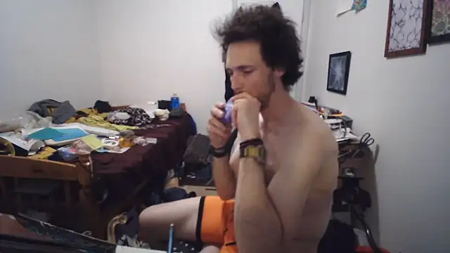 JohnnyMoves