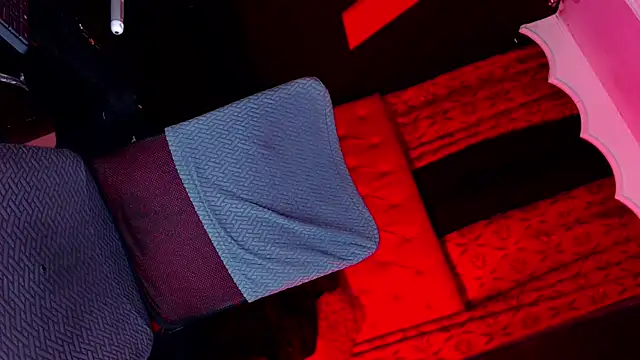 abrilbigcock webcam