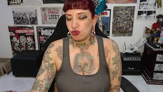 Rollyderolandia666 webcam