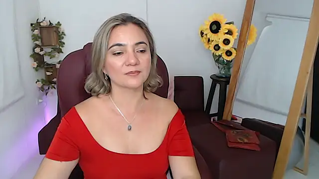 ghada_milf - Ghada_milf's free webcam - UK Sex Cams