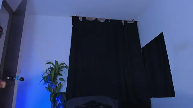 thaddeus_king webcam