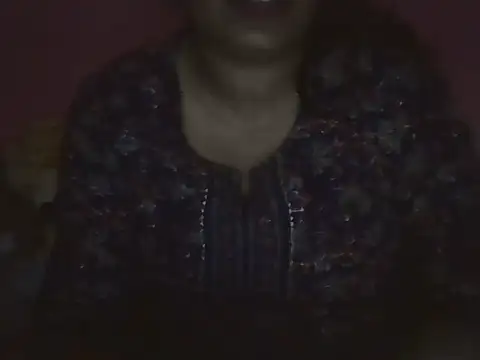Sexy-pari09 webcam