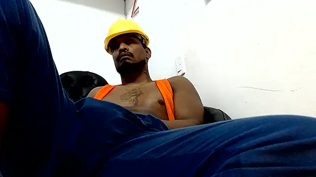 ElCaballeroNegro24 webcam