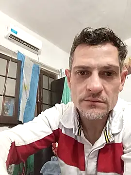 SexyStrp webcam