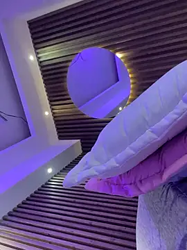 GabyRose9 live cam on StripChat