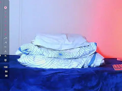 nicolatinboy webcam