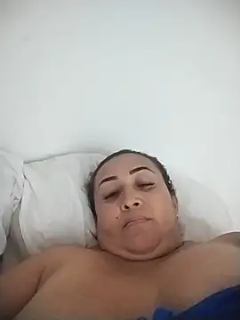 Nini_Love_ webcam