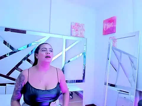 Sophia_RousX webcam