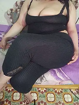 Capitana_sexyy webcam