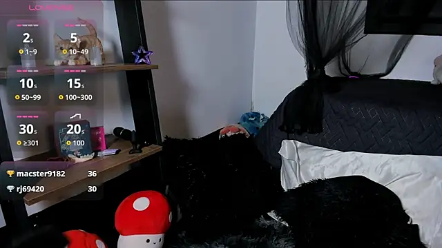 Lucy_Jade webcam