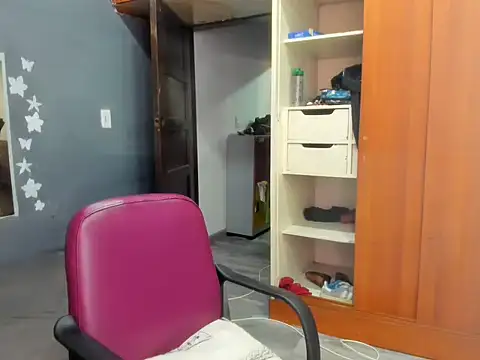 Boobs_chuvy webcam