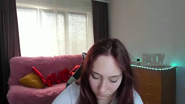 ModelGyrl webcam