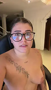 Tulivette_ webcam