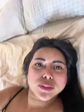 モデル: Bombshell_Rebbecca