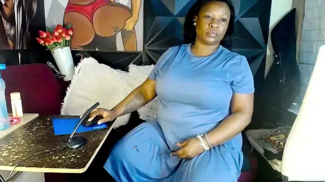 Ebonyfancyface live sex cam