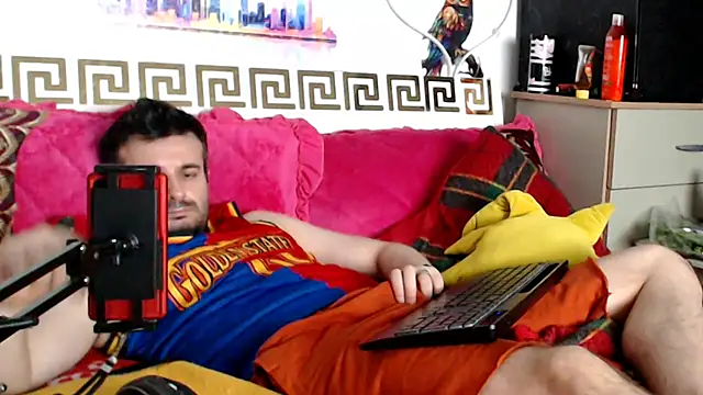 KingOfSinRO69 webcam