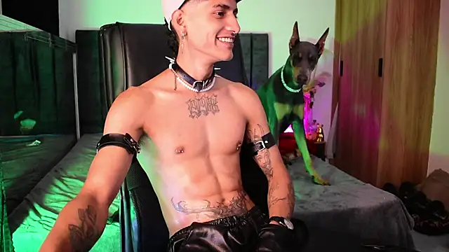 DemonKush-- live sex cam