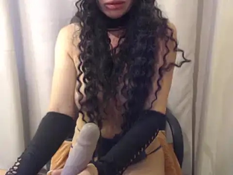 Ruda1919 live cam on StripChat
