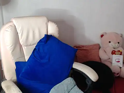 TransPetite1 webcam