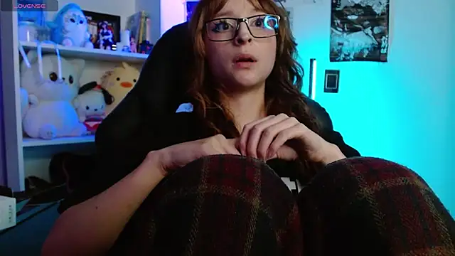 CelesteAyase webcam