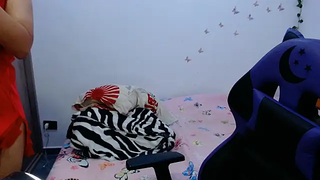 OriannaDomenechi webcam
