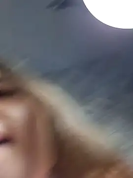 Olivia_OliV webcam