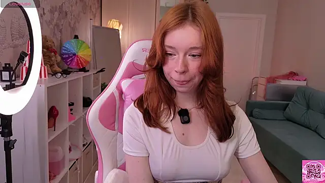 eva_aria webcam