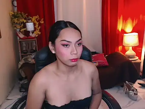 kylieEmparado webcam