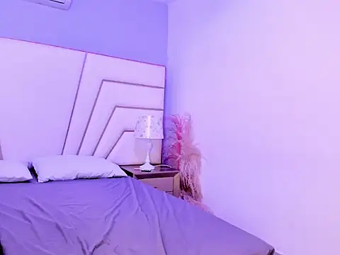 KisyBellaa webcam
