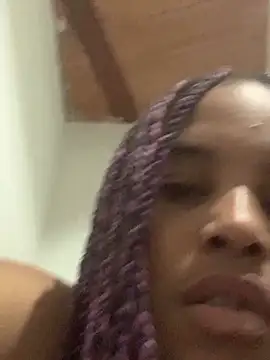 ayla-0 webcam