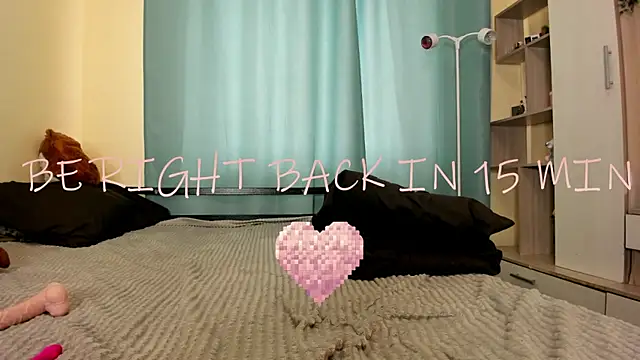 LilMonyy webcam