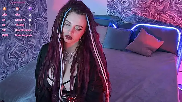 Miss_Maya_Mils webcam