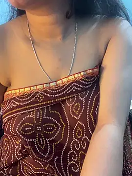 APKI_WIFE_1 live cam on StripChat