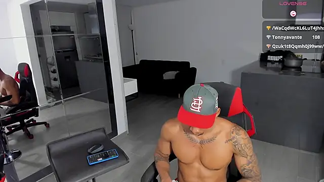 TROYWESLY- live cam on StripChat