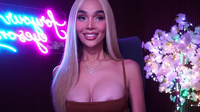 xxforyoureyesonlyxx webcam