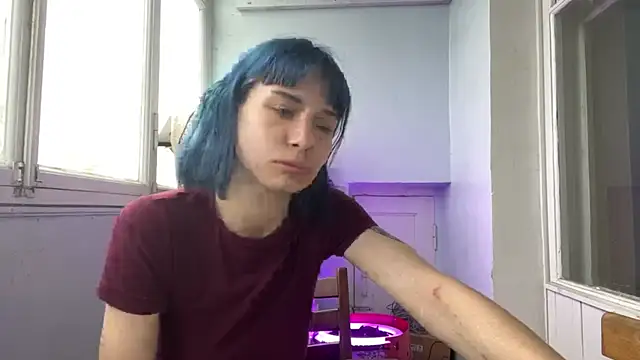 SuccubKira webcam
