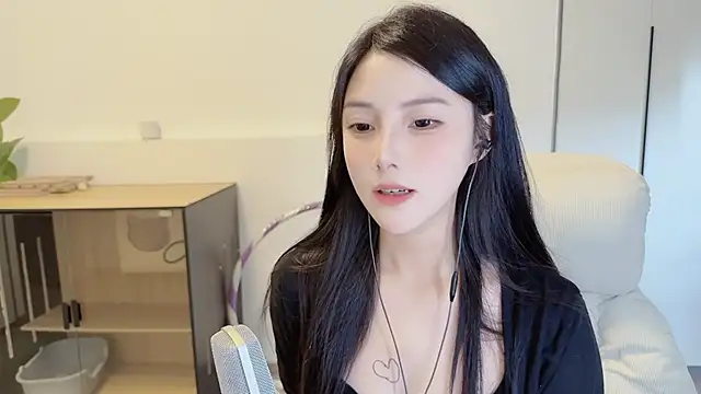 holo_love webcam