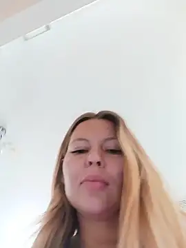 Lovers__Annn webcam