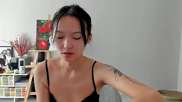 ailey_chao webcam