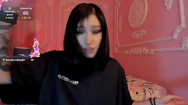Kat_VonDe webcam