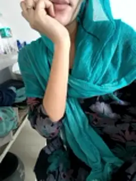 zoya_baby_ webcam