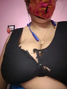 Kayra_34 webcam