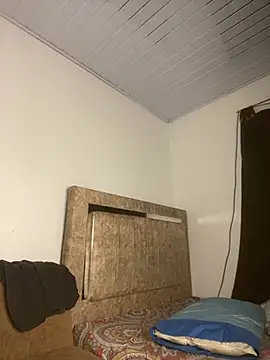 Kriss_Edwards webcam