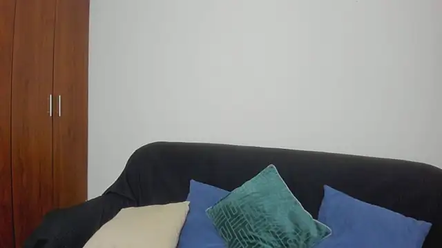 kiraGeiner webcam