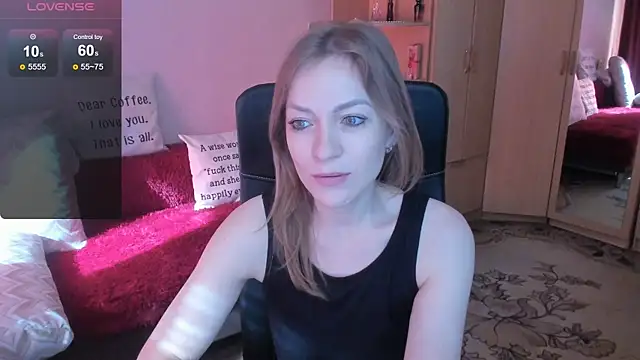 Tiffany_Bates webcam